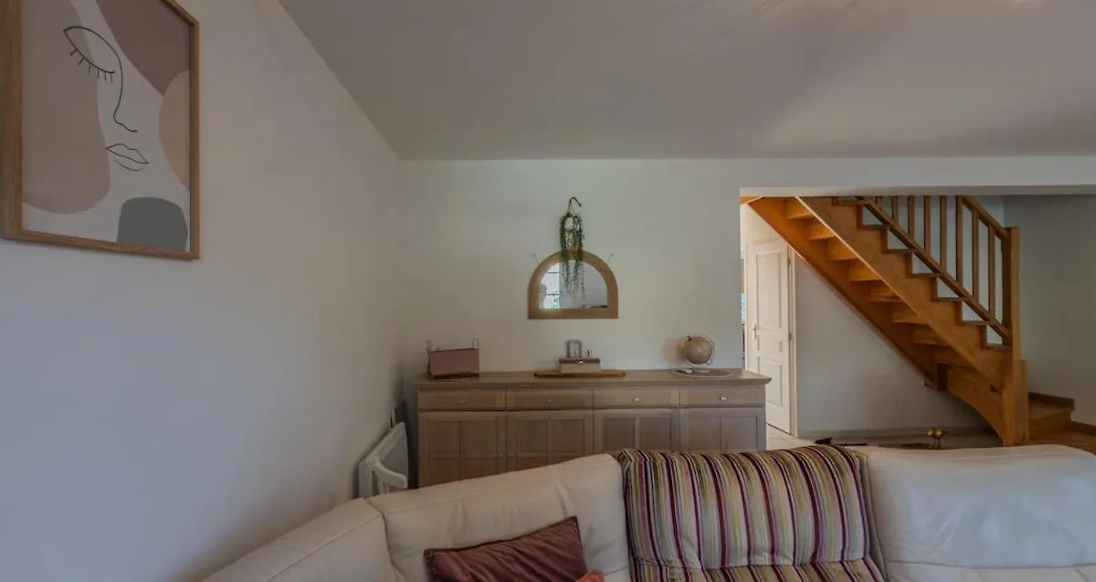 Nouveaute, Maison Avec Piscine Collobrières Francia
